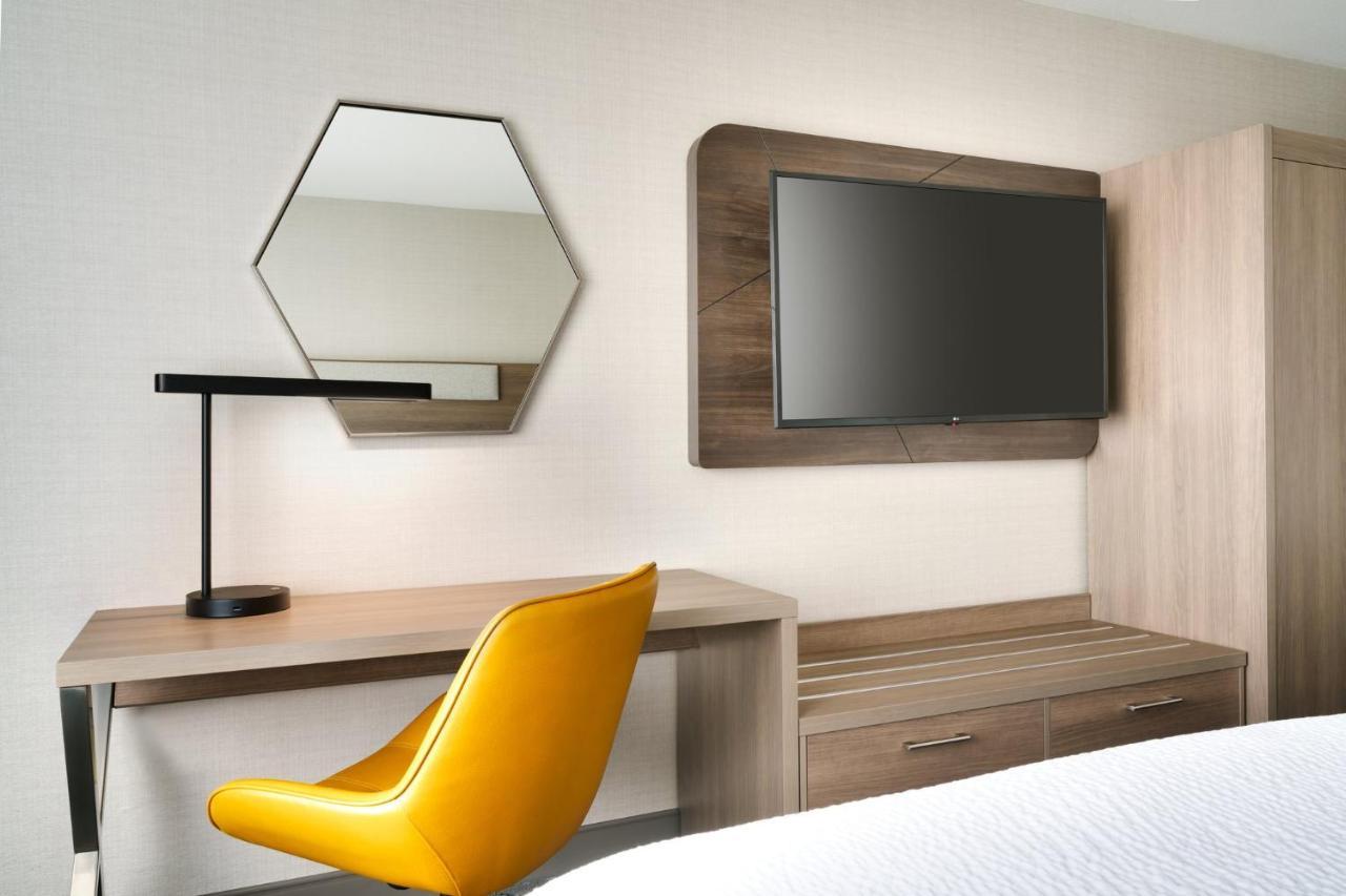 Holiday Inn Express And Suites Helena By Ihg Экстерьер фото