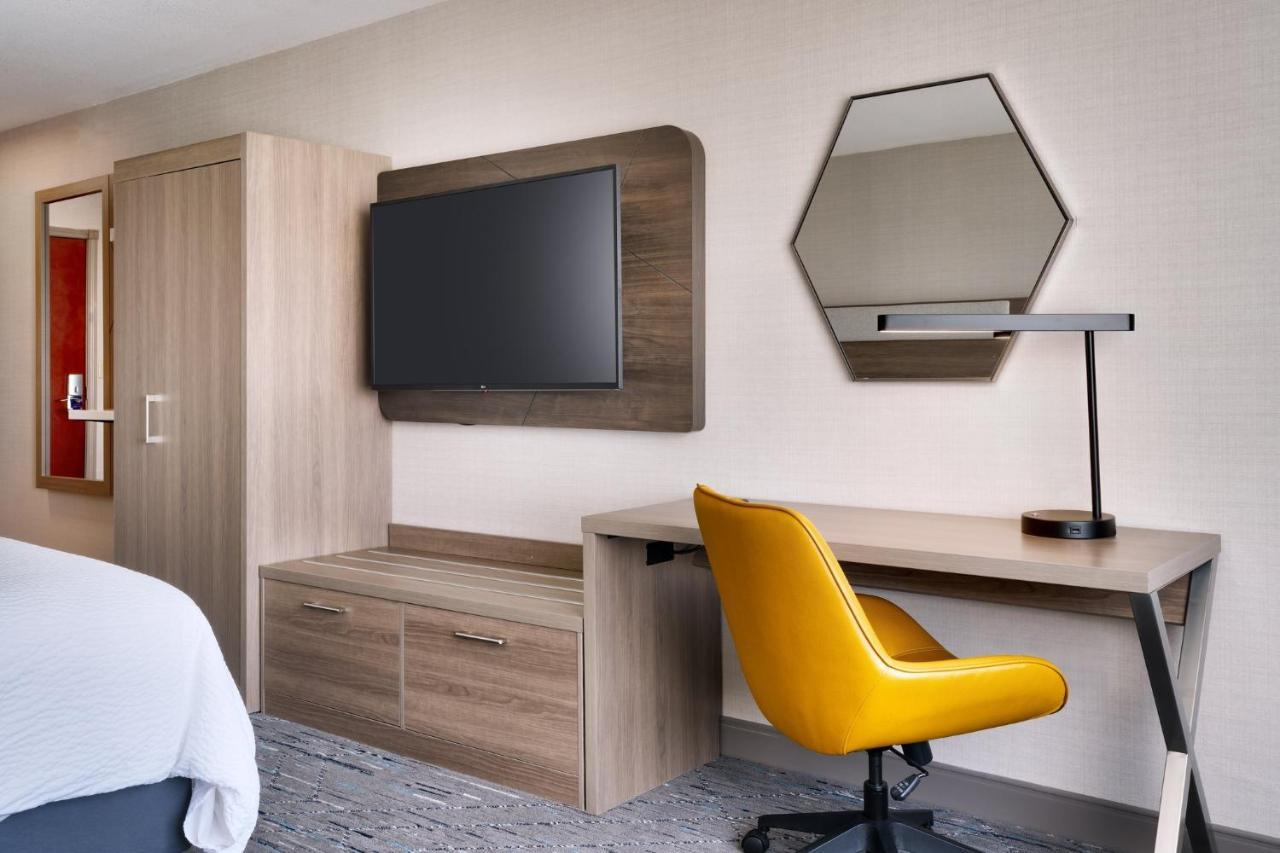 Holiday Inn Express And Suites Helena By Ihg Экстерьер фото