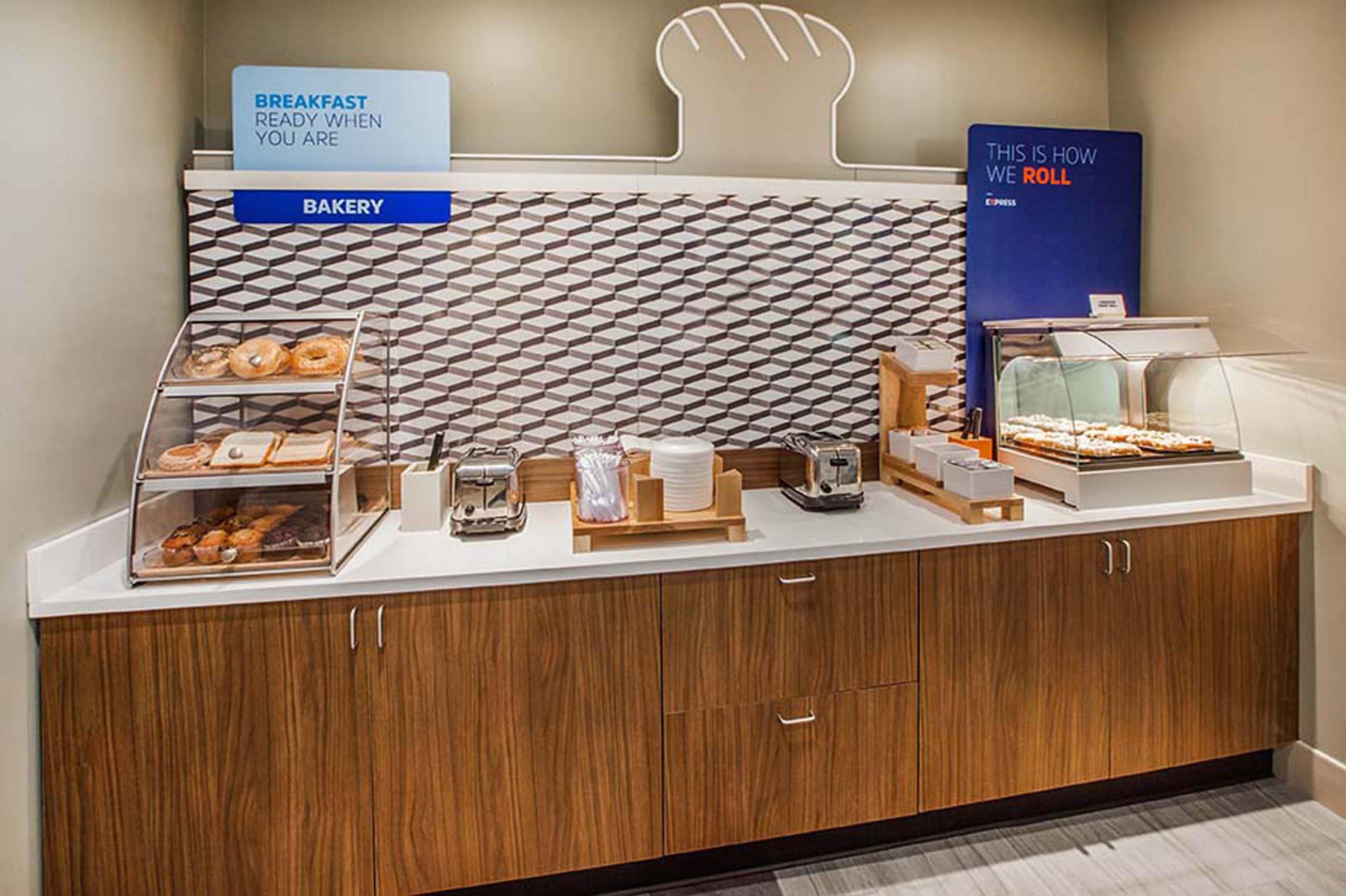 Holiday Inn Express And Suites Helena By Ihg Экстерьер фото