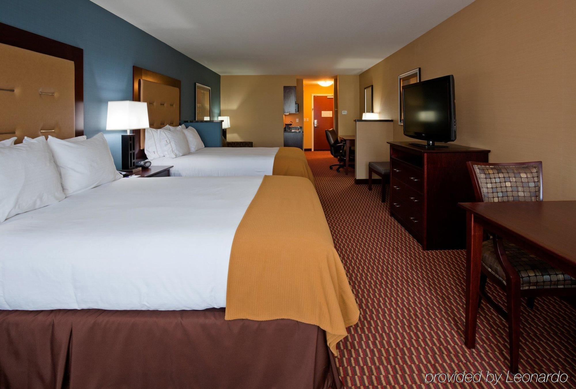 Holiday Inn Express And Suites Helena By Ihg Номер фото